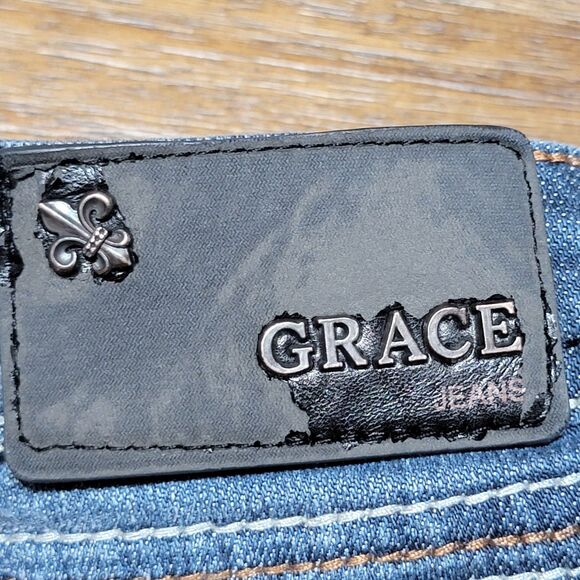 Grace in LA Jeans Low Rise Decorated Back Pockets - Size 5/26 - Picture 3 of 9